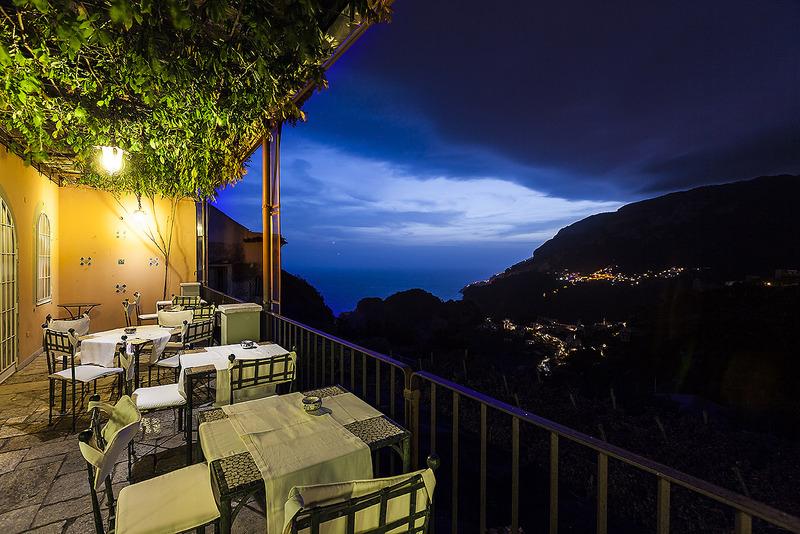 Hotel Villa Maria ราเวลโล ภายนอก รูปภาพ