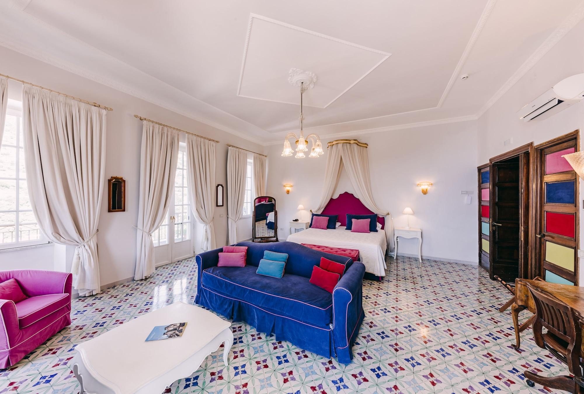 Hotel Villa Maria ราเวลโล ภายนอก รูปภาพ