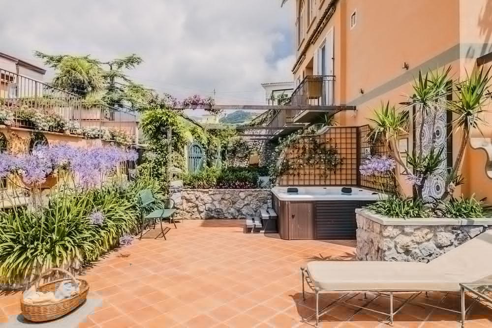Hotel Villa Maria ราเวลโล ภายนอก รูปภาพ