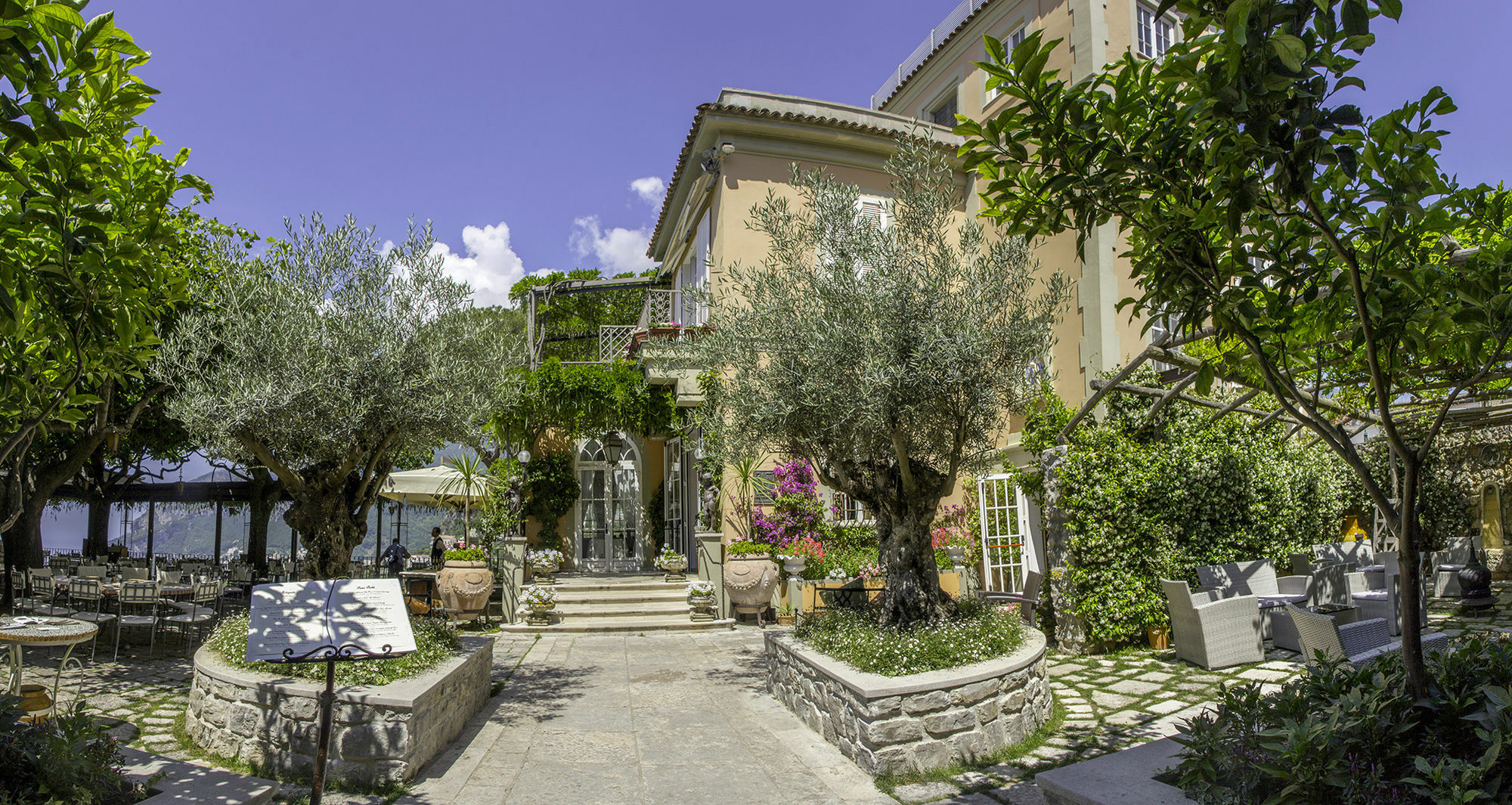 Hotel Villa Maria ราเวลโล ภายนอก รูปภาพ